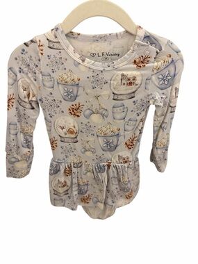 LEV baby Winter Snow Globe Print Long Sleeve Bamboo twirl.